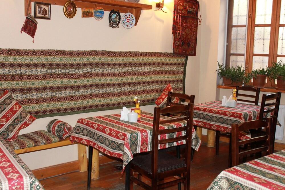 באקו Altstadt Hotel & Cafe מראה חיצוני תמונה