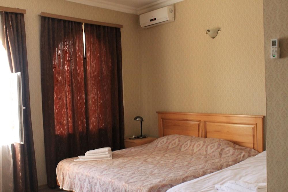 באקו Altstadt Hotel & Cafe מראה חיצוני תמונה