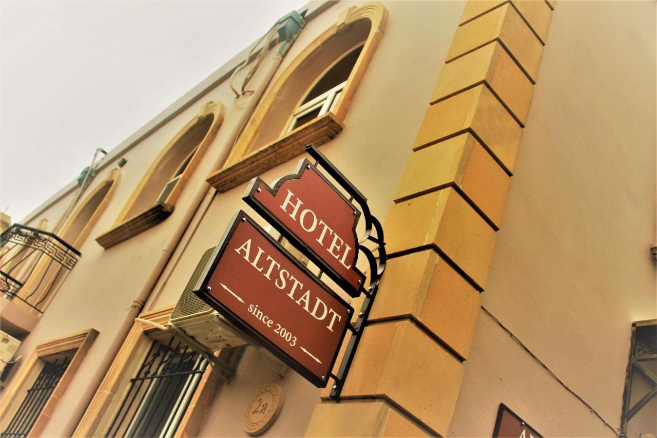 באקו Altstadt Hotel & Cafe מראה חיצוני תמונה