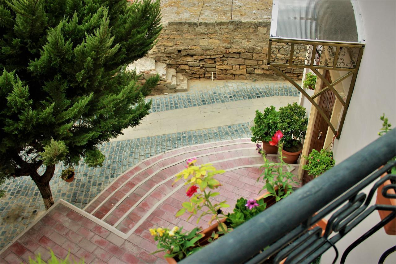 באקו Altstadt Hotel & Cafe מראה חיצוני תמונה